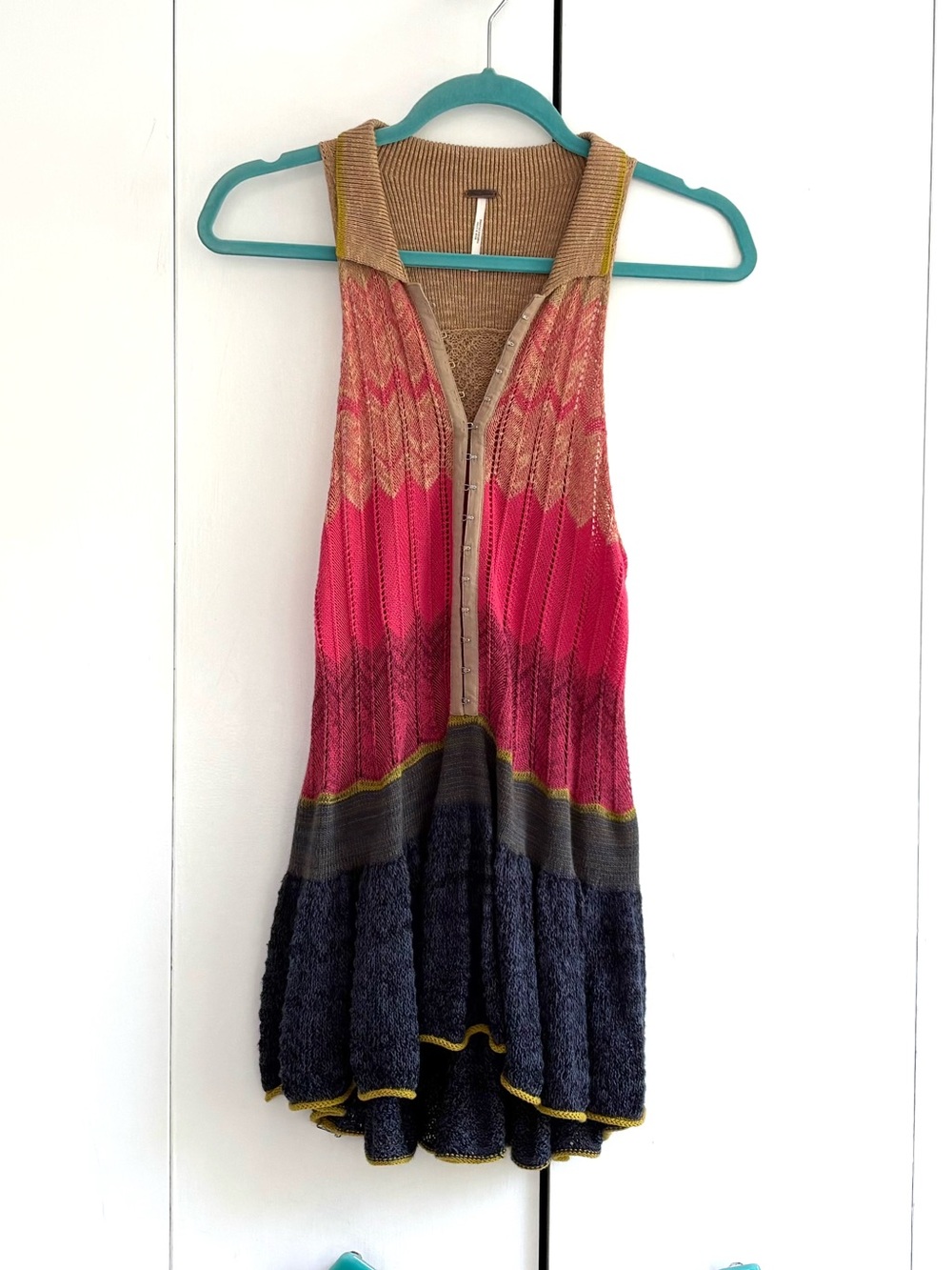 Free People Multi Color Knit Halter Collar Peplum Sleeveless Tank Top Size Small